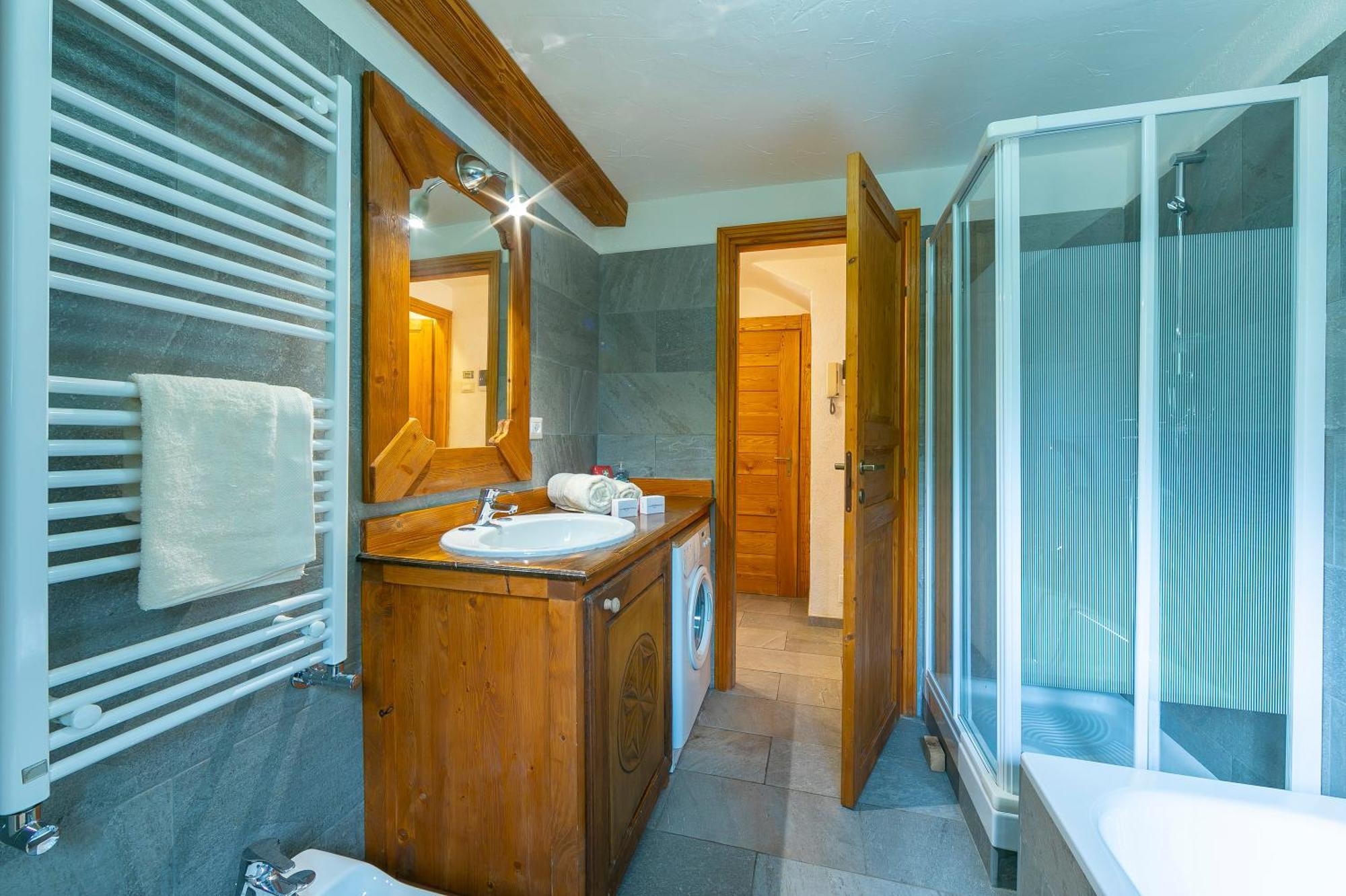 Miramonti 21 Ski In - Ski Out - Happy Rentals Sauze D'Oulx Ngoại thất bức ảnh