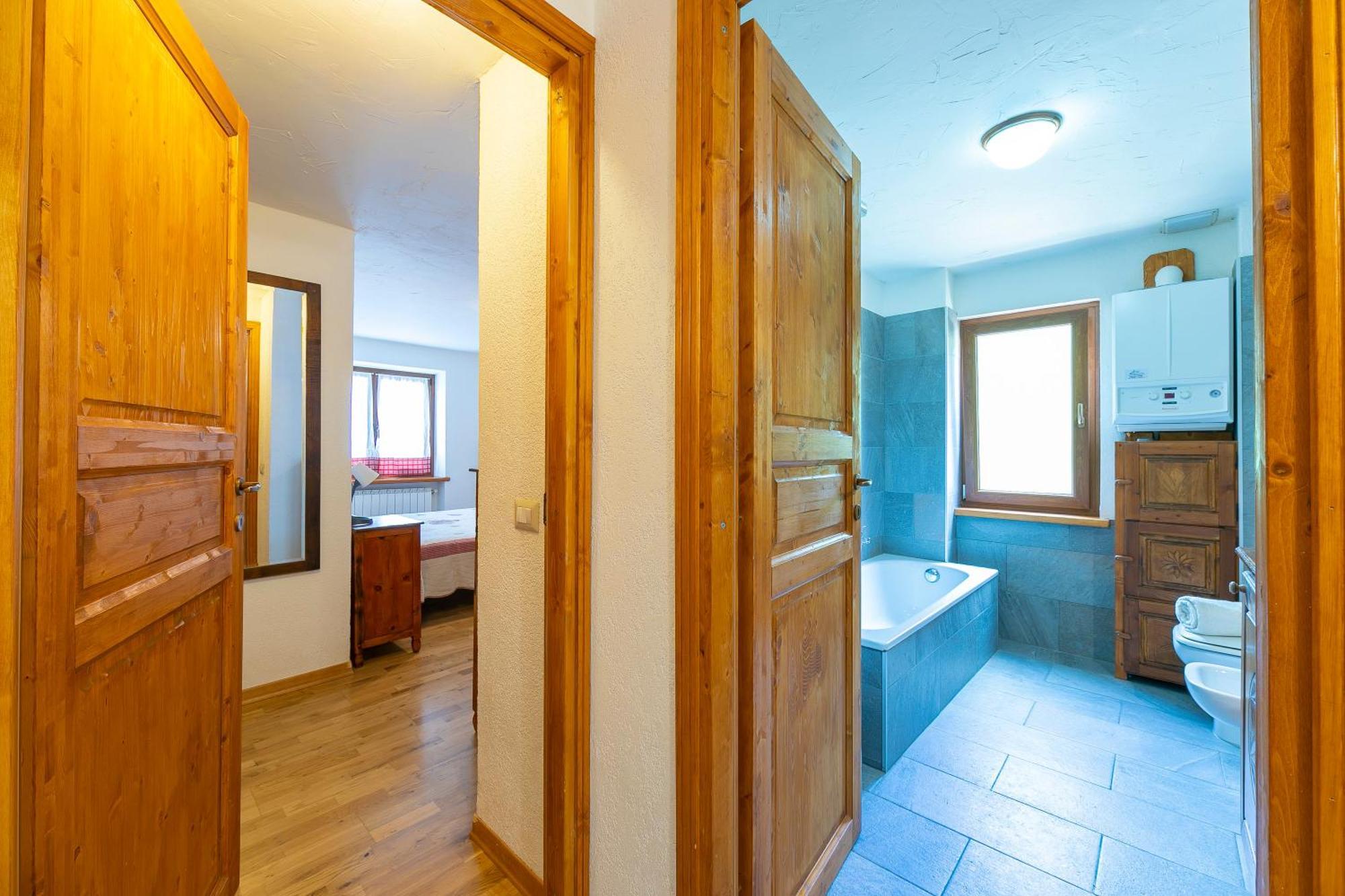 Miramonti 21 Ski In - Ski Out - Happy Rentals Sauze D'Oulx Ngoại thất bức ảnh