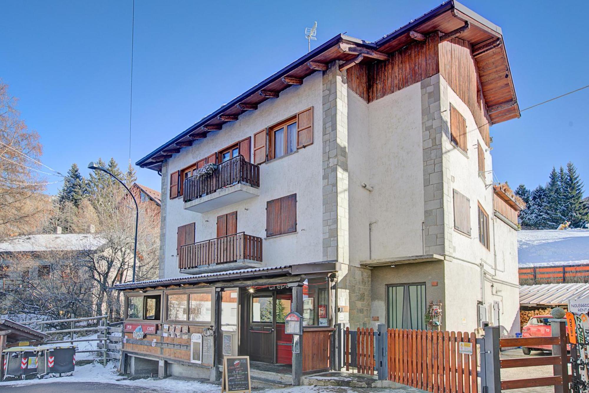 Miramonti 21 Ski In - Ski Out - Happy Rentals Sauze D'Oulx Ngoại thất bức ảnh